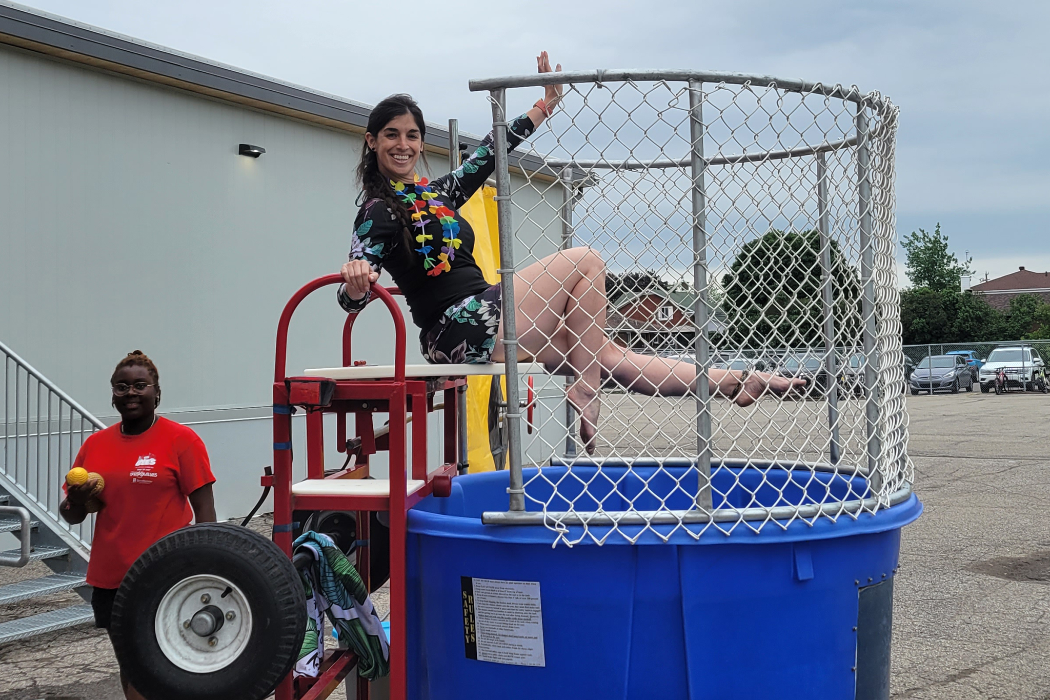How much does it cost to rent a dunk tank